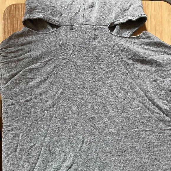 Monrow Hoodie in Grey - Picture 9 of 12